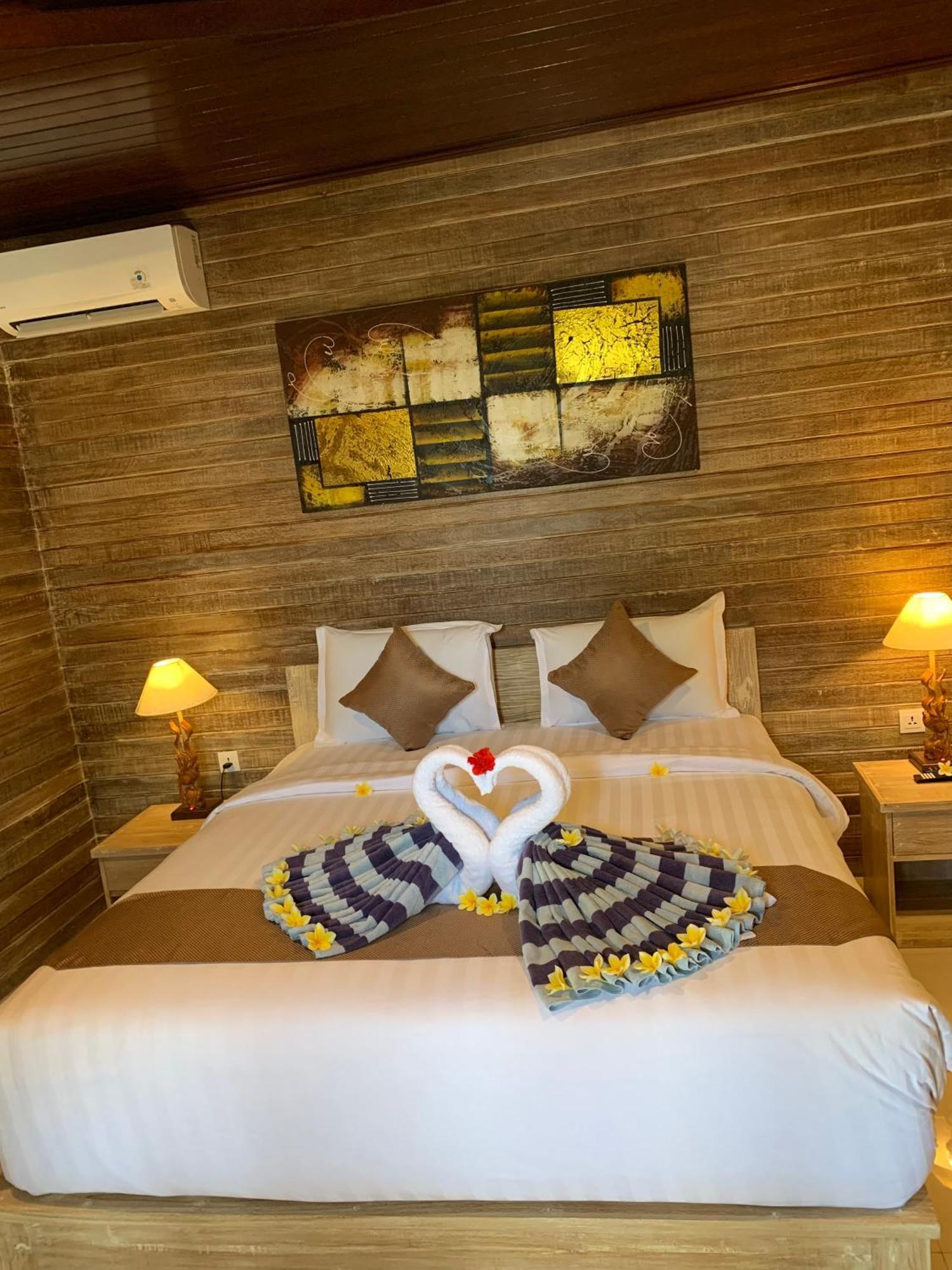 Jenggala Hill Hotell Nusa Lembongan Exteriör bild