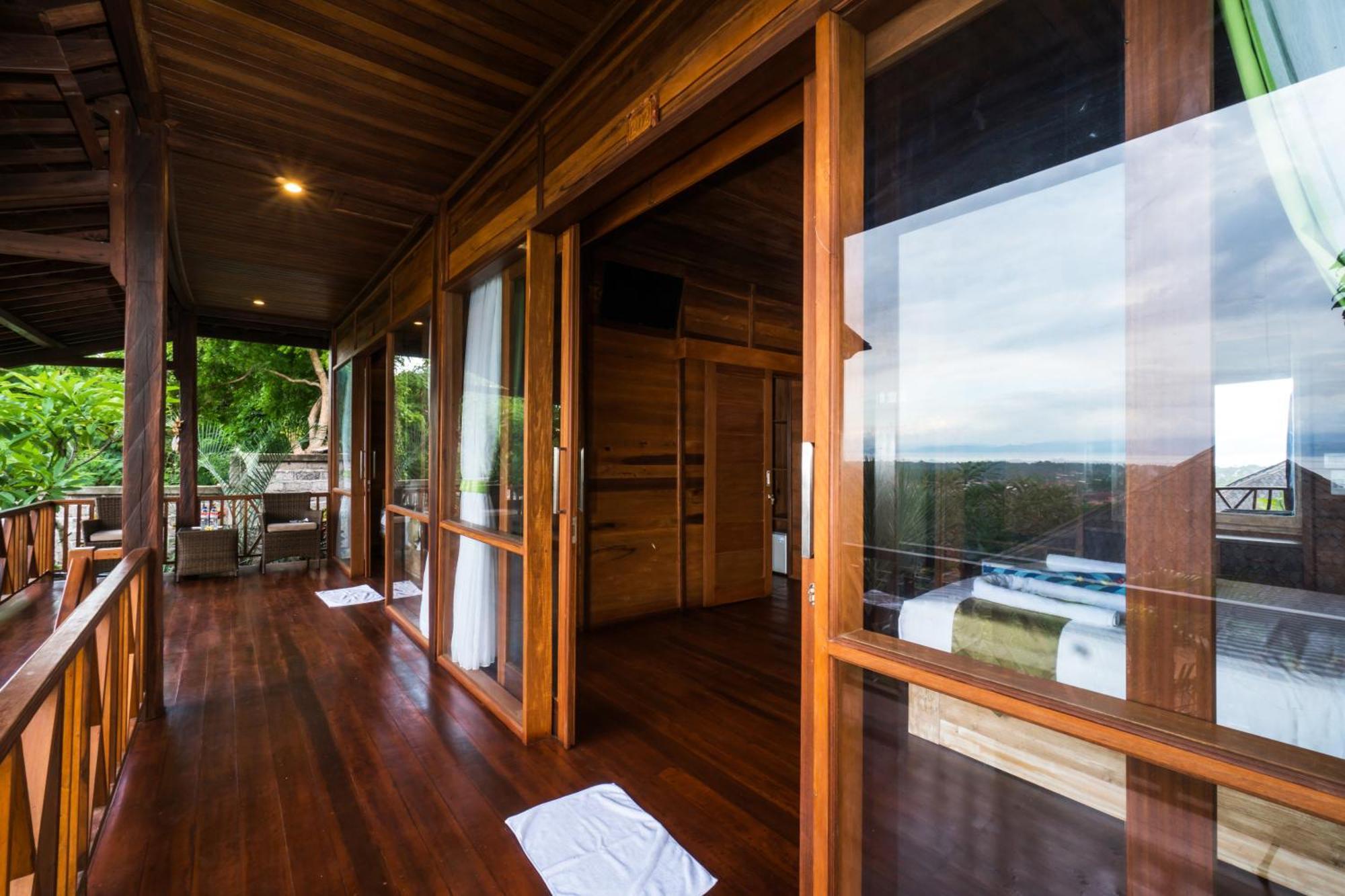 Jenggala Hill Hotell Nusa Lembongan Exteriör bild