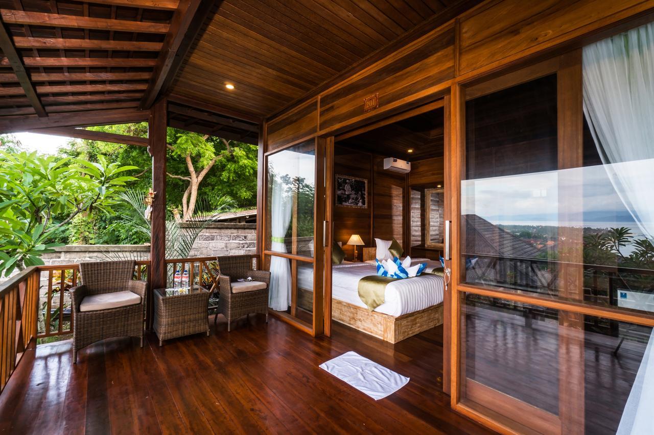Jenggala Hill Hotell Nusa Lembongan Exteriör bild