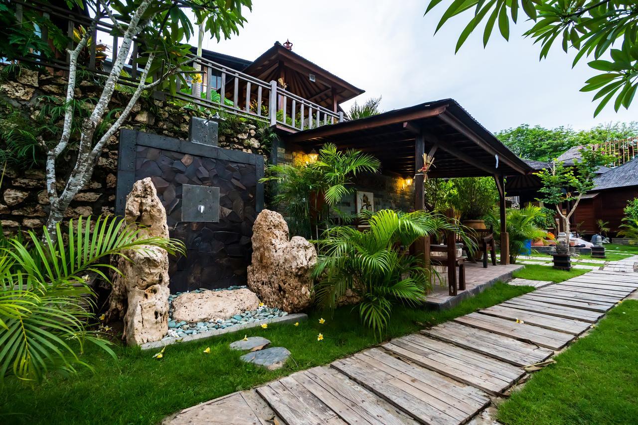 Jenggala Hill Hotell Nusa Lembongan Exteriör bild