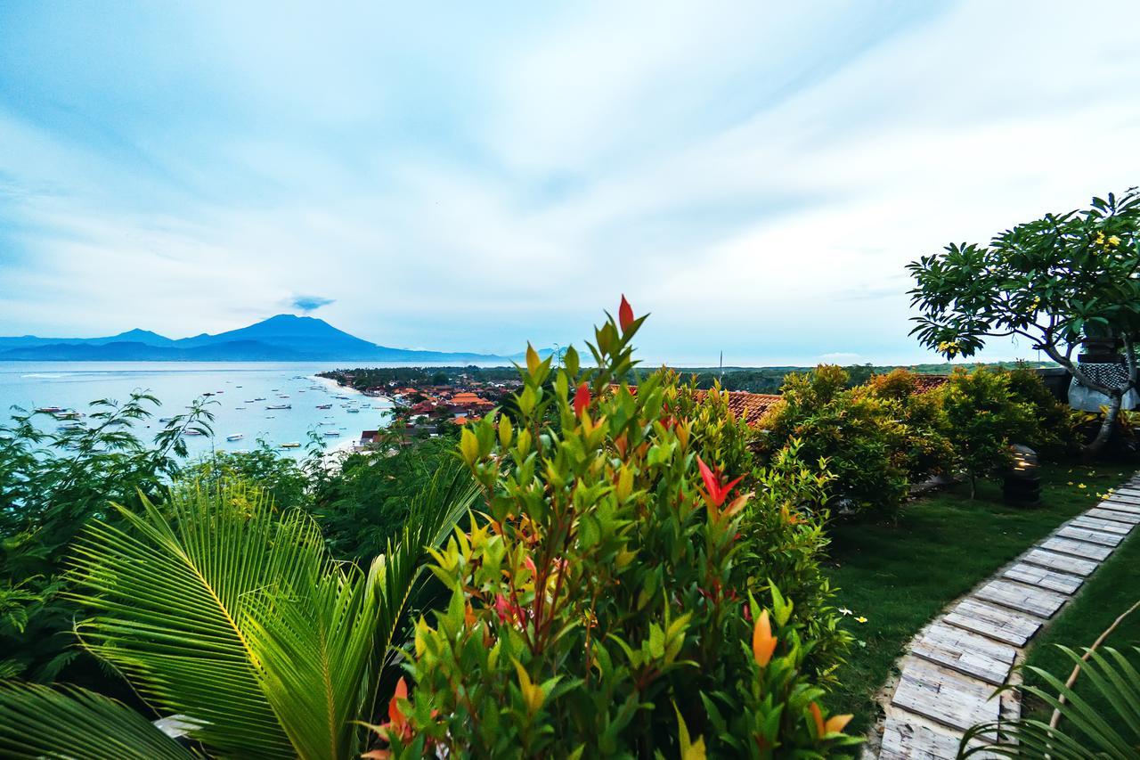Jenggala Hill Hotell Nusa Lembongan Exteriör bild
