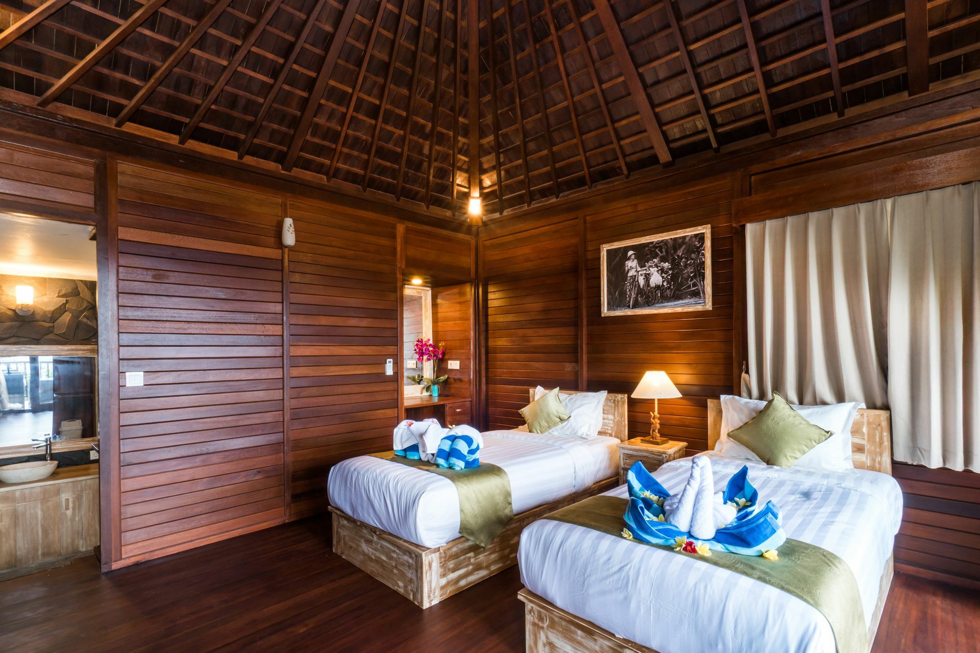 Jenggala Hill Hotell Nusa Lembongan Exteriör bild